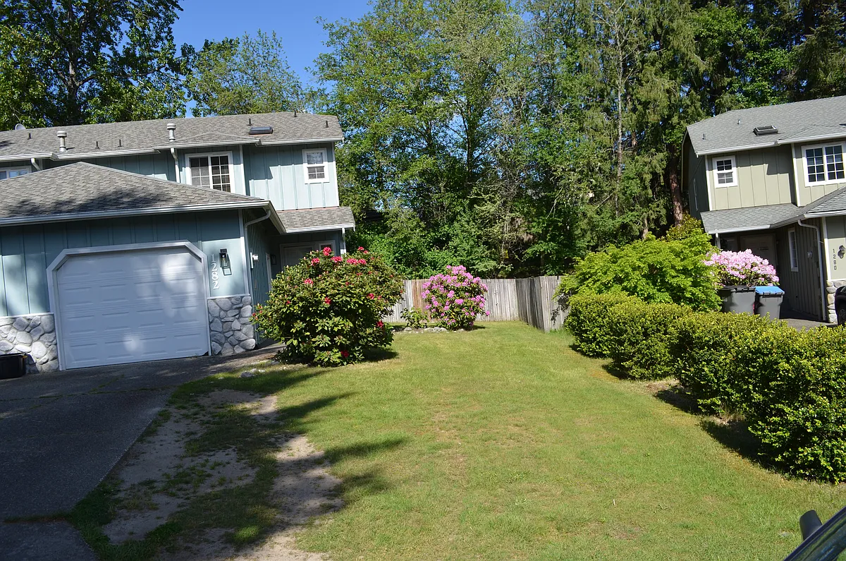 Front view with landscaping. - 1282 Danskin Ln NW