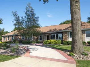 1875 Westchester Rd, Waterloo, IA 50701