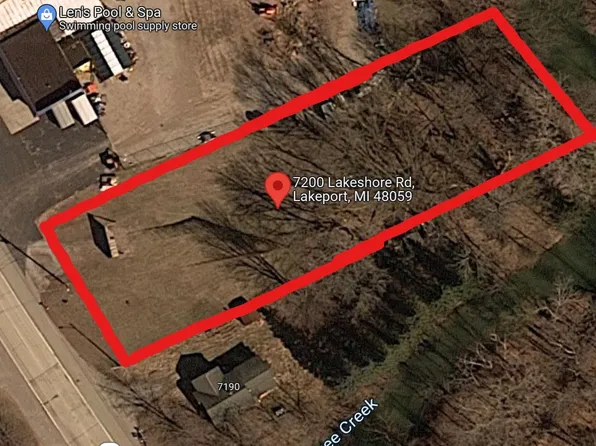 7200 Lakeshore Rd, Fort Gratiot, MI 48059