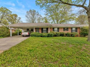 2219 Crestwood Rd, N Little Rock, AR 72116