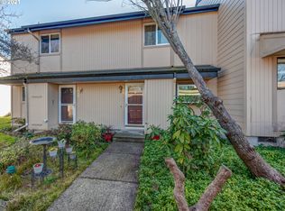 1486 Fetters Loop, Eugene, OR 97402