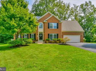 6 Cattail Ln, Severna Park, MD 21146