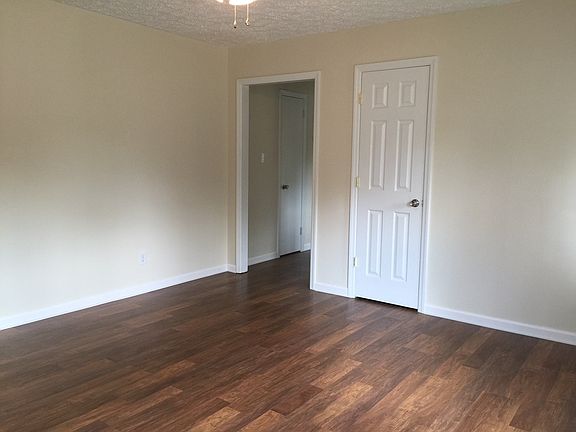 3rd image of 2339 Boone St