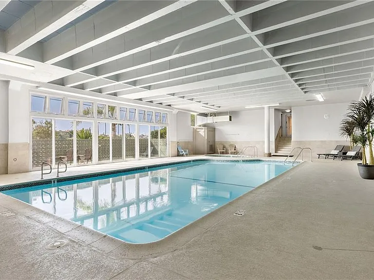 1600 Ardmore Ave #310 — Photo 25