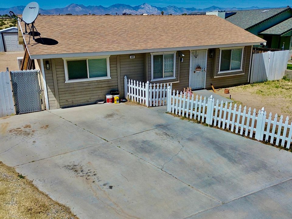 1st image of 809 S Sunset St