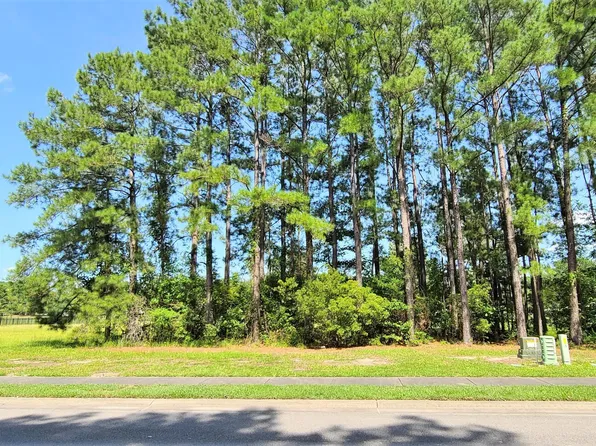 9393 Old Salem Way NW, Calabash, NC 28467