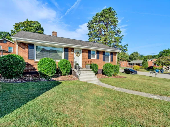 342 Thrush Dr NW, Roanoke, VA 24017