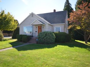 1522 E 13th St, The Dalles, OR 97058
