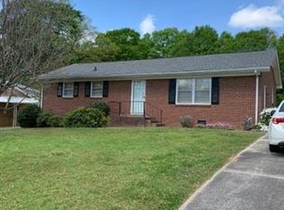 2106 Simmons St, Gastonia, NC 28052