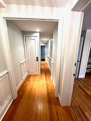 5th image of 301 Stuyvesant Ave #1
