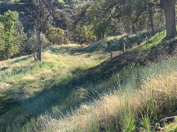 3rd image of 28600 Ridgeview Ct #192