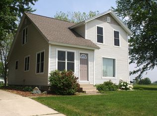 4015 56th St, Holland, MI 49423