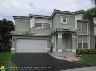 4243 NW 55th Pl, Pompano Beach, FL 33073