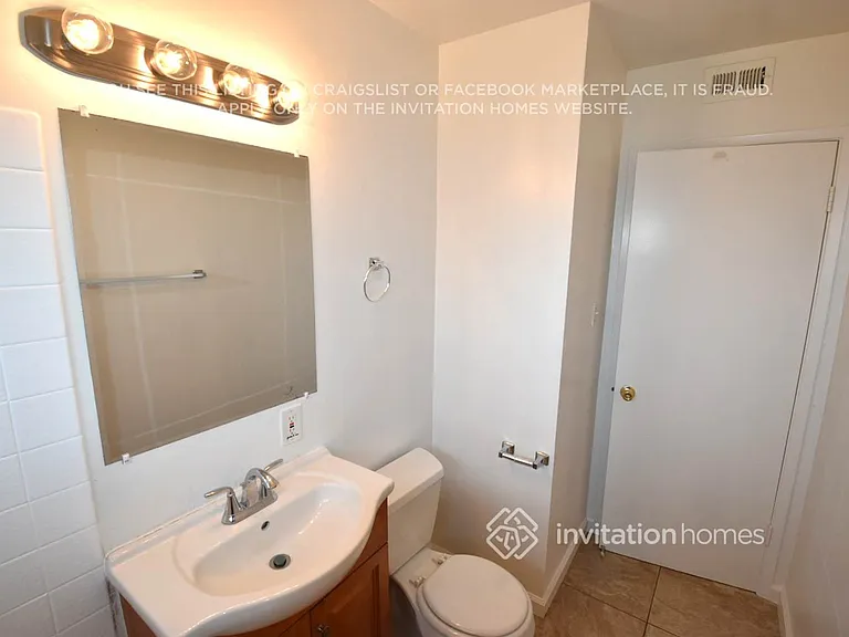 6813 Weddigen Way — Photo 7