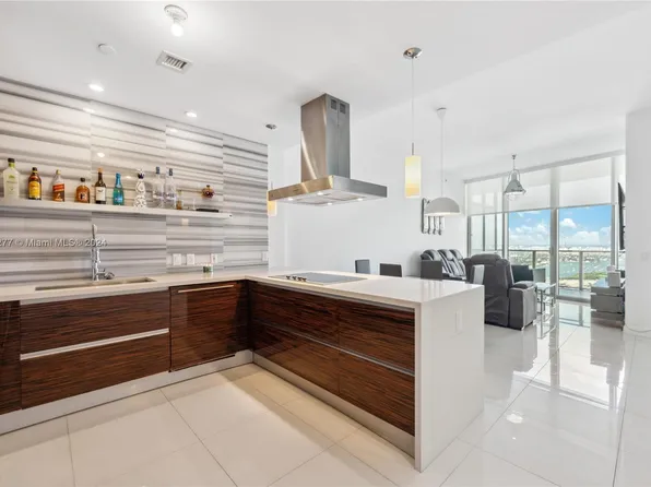 1100 Biscayne Blvd Unit 4303, Miami, FL 33132