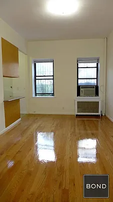 Rented by Bond New York | media 21