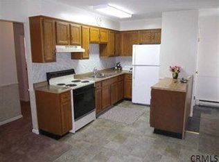 140A Dunsbach Rd, Clifton Park, NY 12065