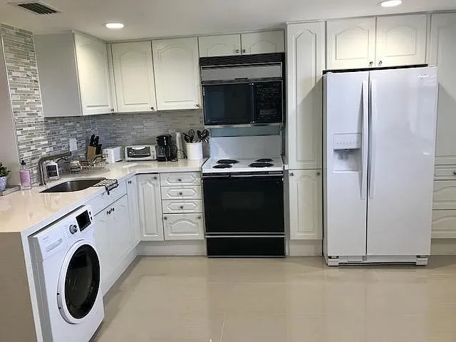 2871 N Ocean Blvd #V457 — Photo 28