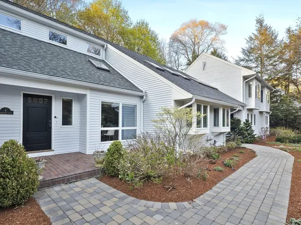 1 Croftdale Rd, Newton, MA 02459