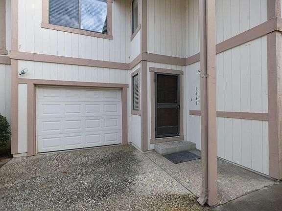 4th image of 1488 Douglas St #1