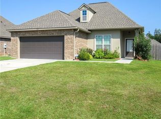 2321 Buck Dr, Covington, LA 70435