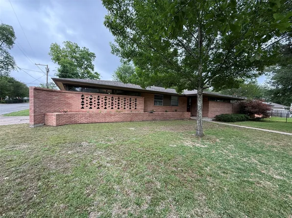905 Persimmon Ave, Lufkin, TX 75904