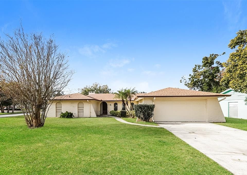 1st image of 418 DUCHESS DRIVE