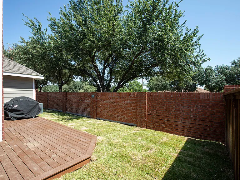 515 Southridge Way — Photo 25