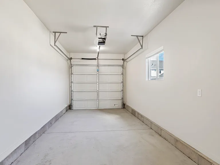 2963 S 3525th St W — Photo 18