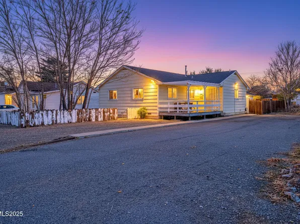 224 S Nevada St, Yerington, NV 89447