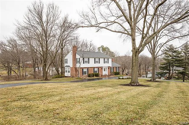 13349 Thornhill Dr photo 1