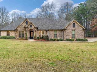 167 Woodmark Dr, Longview, TX 75605