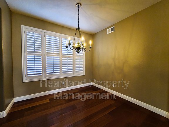 3rd image of 13562 Tradition St