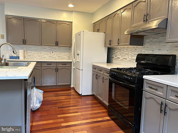 5th image of 46706 Bullfinch Sq