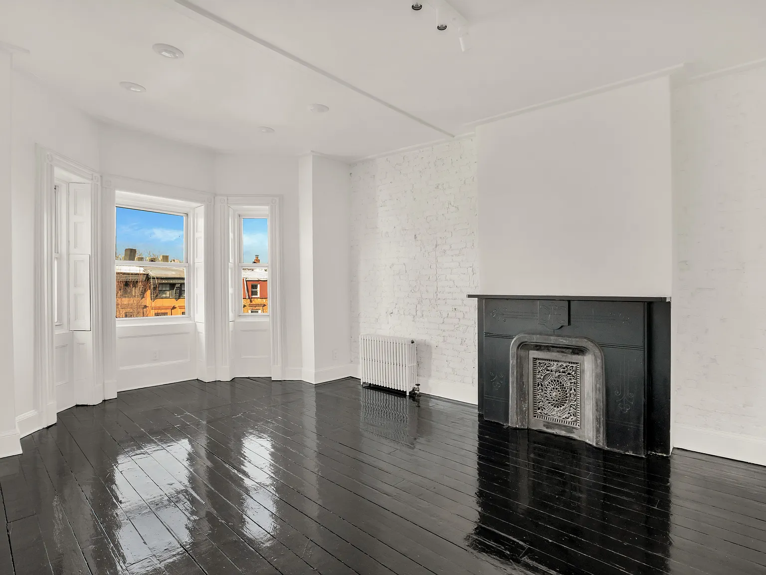 480 Putnam Avenue — Photo 3