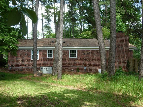 2nd image of 5760 Camellia Ln