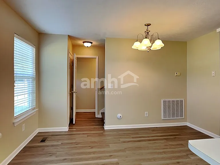 4239 Turnberry Rd — Photo 5