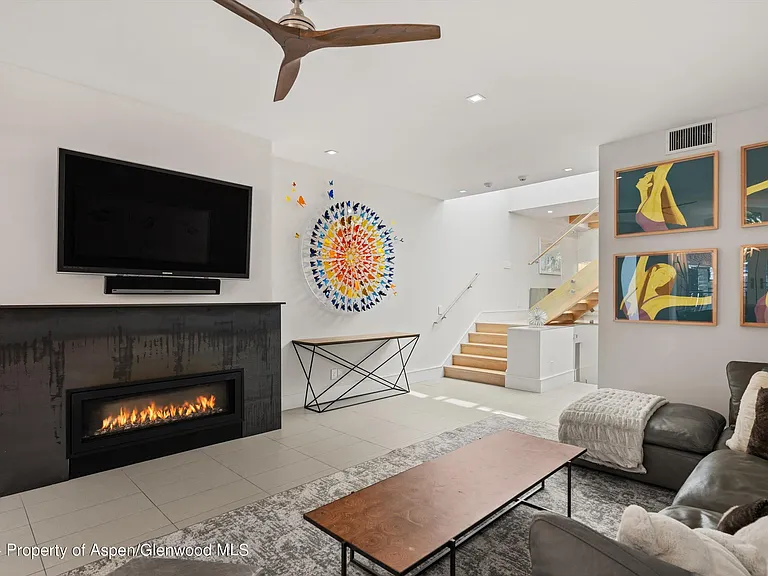 812 E Cooper Ave — Photo 6