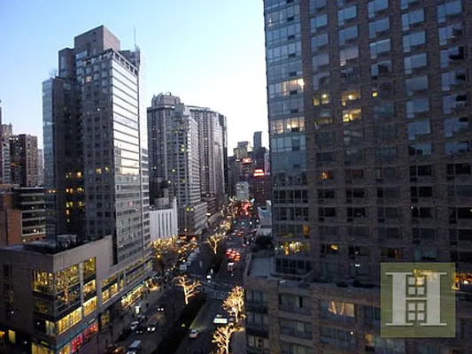 Rented by Halstead Real Estate | media 14