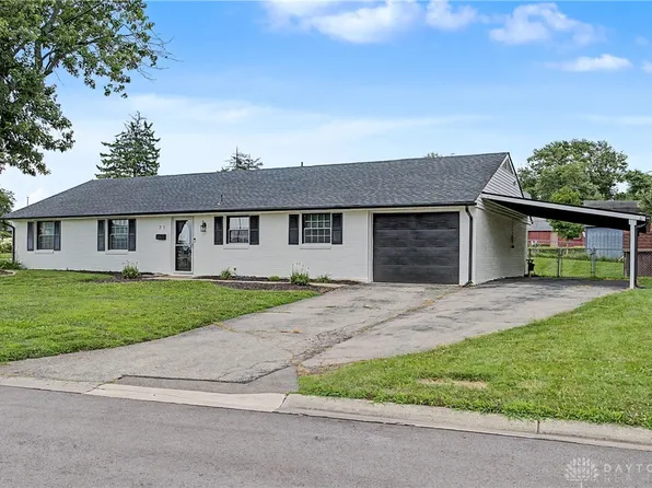 71 Goldengate Dr, Dayton, OH 45459