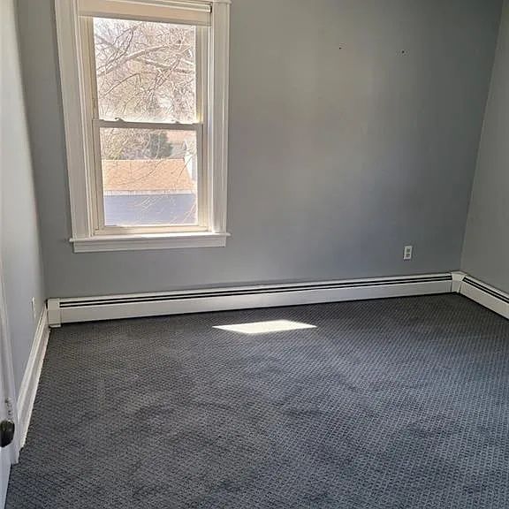 356 Orient Ave — Photo 9
