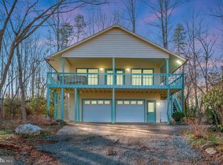 225 Beachside Cv, Locust Grove, VA 22508