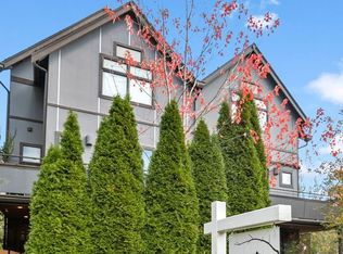 112 30th Ave #A, Seattle, WA 98122