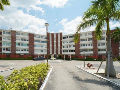 1700 NE 105th St APT 310, Miami Shores, FL, 33138