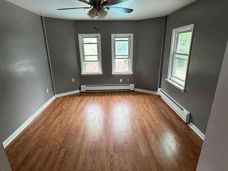 39 Hackensack Ave #2 — Photo 5
