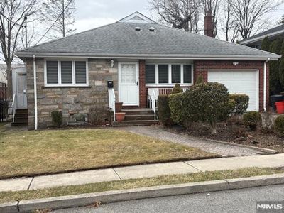 222 Elsmere Pl, Fort Lee, NJ, 07024