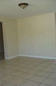 living room_05132013