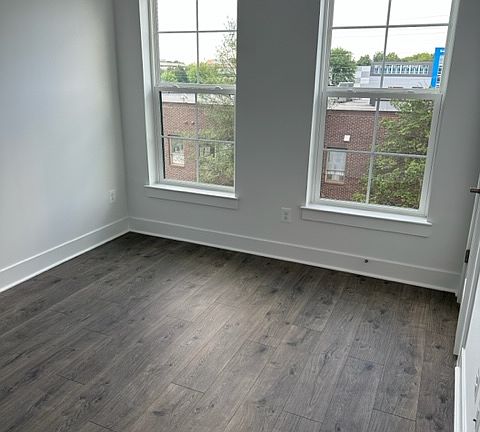 4th image of 11256 Bunsen St