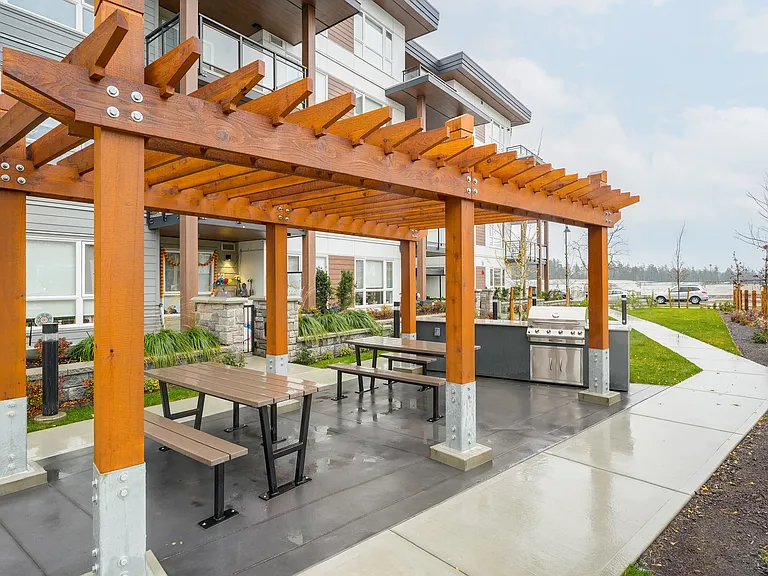 3564B Ryder Hesjedal Way — Photo 21