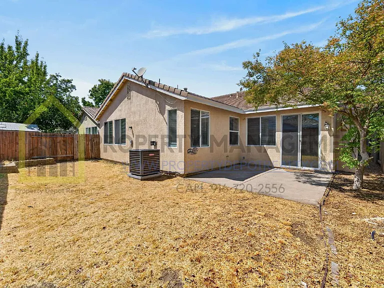 1570 Charm Way — Photo 56